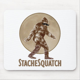 Mousepad STACHESQUATCH mim bigode se você viu meu Squatch