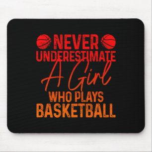 Mousepad Subestimar uma garota que joga basquete fu t