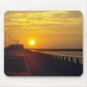 Mousepad Sunset sobre HWY 90 Bay Rua. Ponte Louis