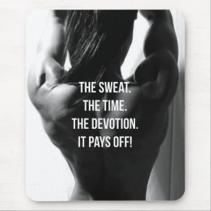 Mousepad Suor, tempo, o exercício das mulheres da devoção