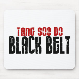 Mousepad Tang Soo faz o karaté do cinturão negro