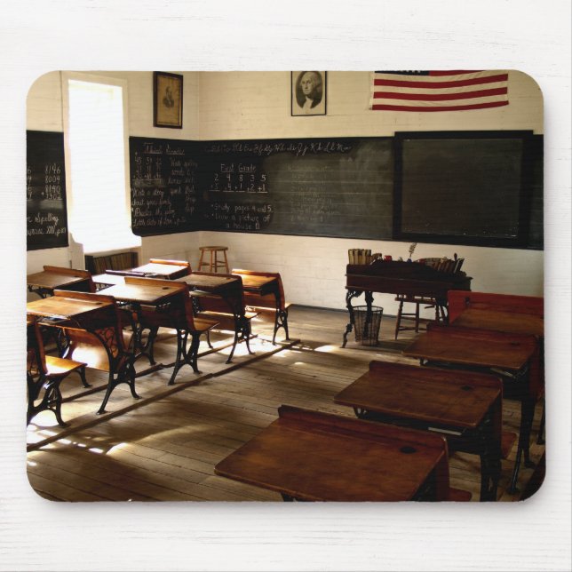 Mousepad tapete do rato da sala da velha escola (Frente)