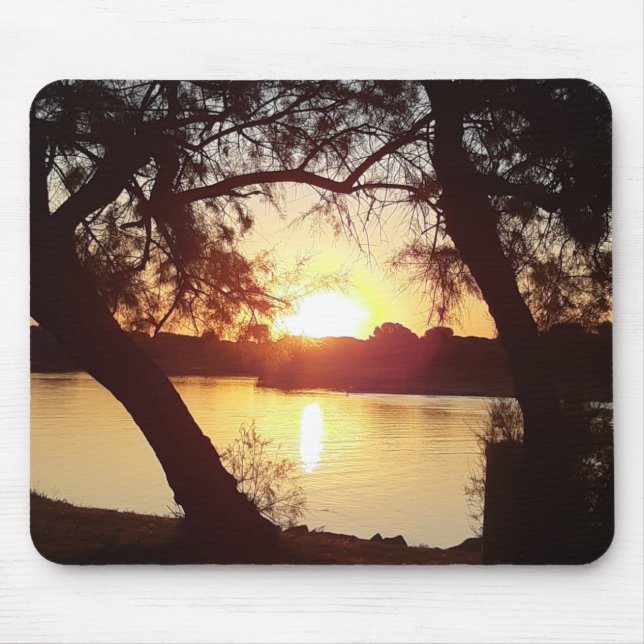 Mousepad Tapis De Souris Lever de soleil sur La Grande Mott (Frente)