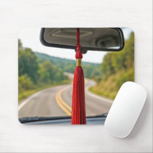 Mousepad Tassel de Graduação Vermelha no Espelho do Carro d