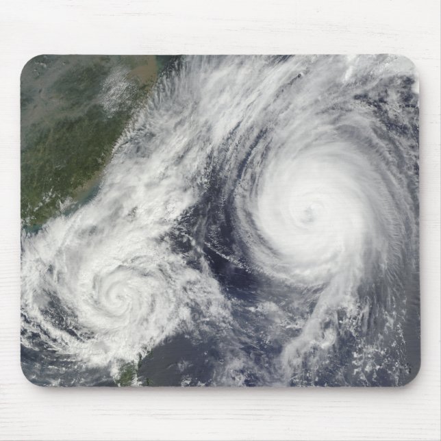 Mousepad Tempestade tropical Parma e Super Typhoon Melor (Frente)