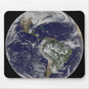 Mousepad Terra completa que mostra America do Norte e Amer