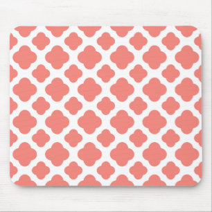 Mousepad Teste padrão cor-de-rosa coral de Quatrefoil