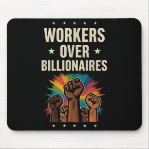 Mousepad Trabalhadores em Bilionários protestam no dia do t