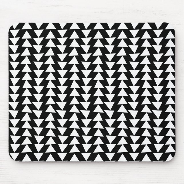 Mousepad Triângulos Irregulares - Preto em Branco (Frente)