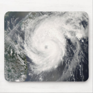 Mousepad Tufão Neoguri que aproxima China 2