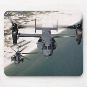 Mousepad Um CV-22 Osprey e um MH-53 Pave Baixo