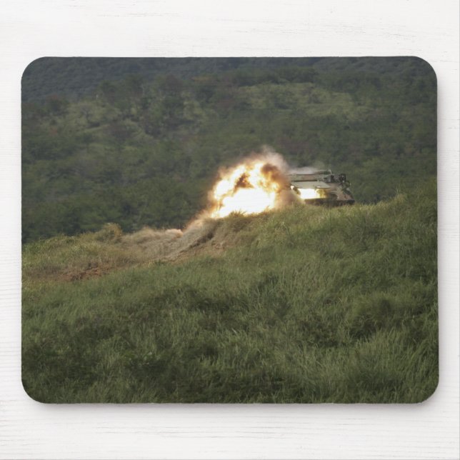 Mousepad Um fuzileiro marca um acerto direto (Frente)