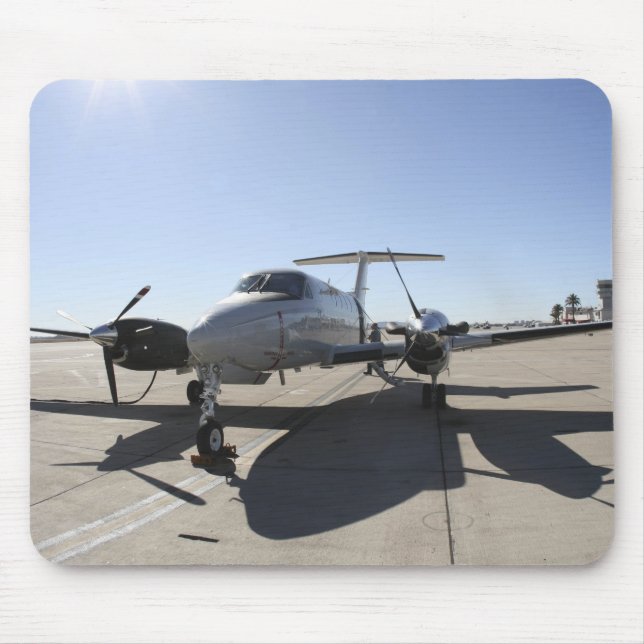 Mousepad Uma aeronave UC-12F King Air (Frente)
