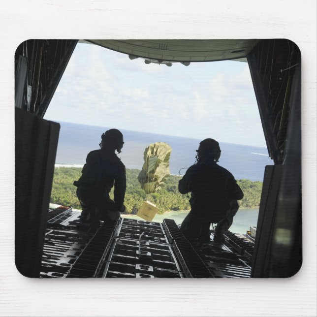 Mousepad Uma caixa de produtos humanitários (Frente)