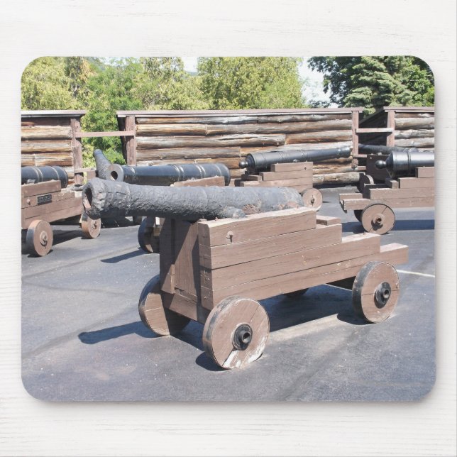 Mousepad Uma coleção de canhões (Frente)