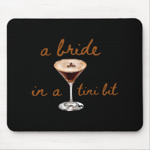 Mousepad Uma Noiva Em Um Estilo De Café Tini Bit