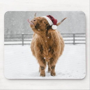 Mousepad Vaca das Terras Altas do Natal Lambendo Flocos de