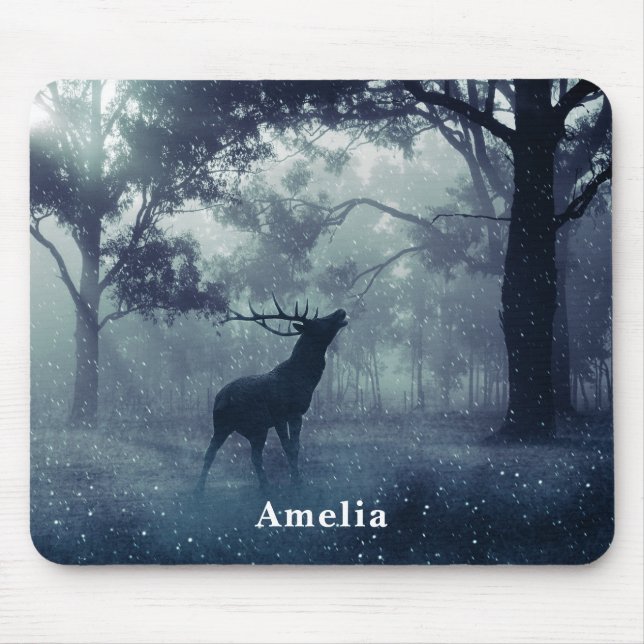 Mousepad Veado com Barcos numa Floresta Sombria (Frente)