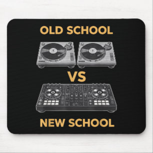 Mousepad Velha escola vs nova escola toca-discos de DJ vs c