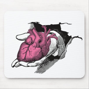 Mousepad Vintage Heart On Hand Through Crack