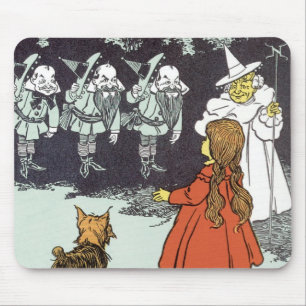 Mousepad Vintage Wizard of Oz Dorothy Toto Glinda Munchkins