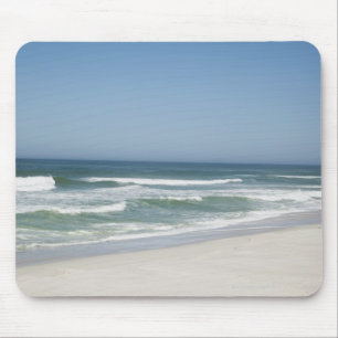 Mousepad Vista bonita da praia contra o céu claro 2