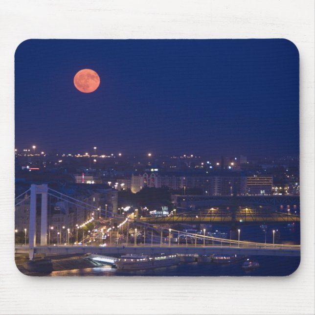 Mousepad Vista da Basção dos Pescadores ao lado de Matyas (Frente)