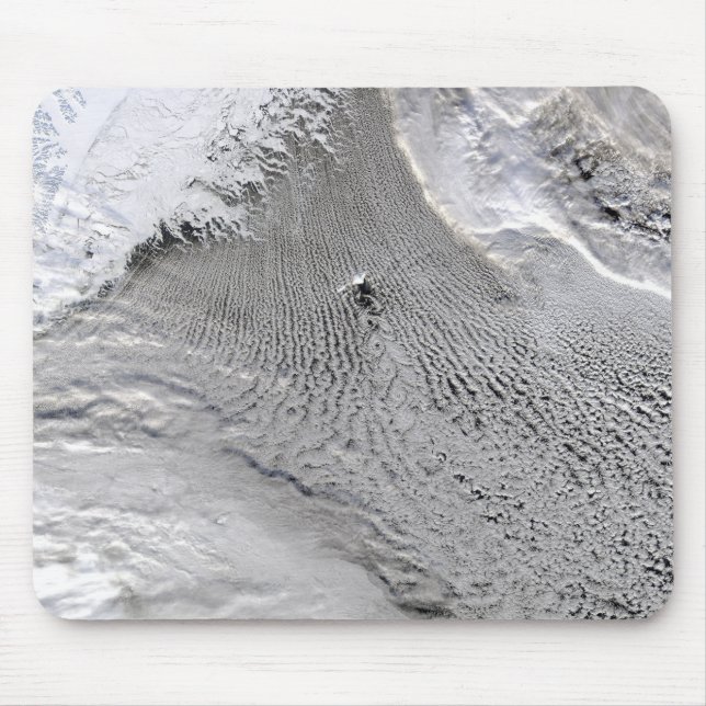 Mousepad Vórtices em nuvem na Ilha Jan Mayen (Frente)