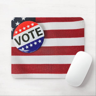 Mousepad Vote Pin em uma bandeira americana