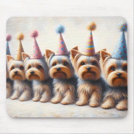 Mousepad Yorkies com chapéus de festa