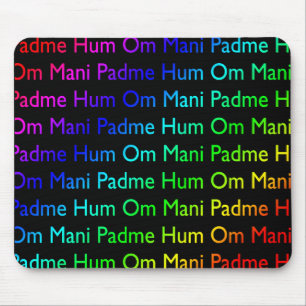 Mousepad Zumbido do OM Mani Padme do arco-íris (no preto)