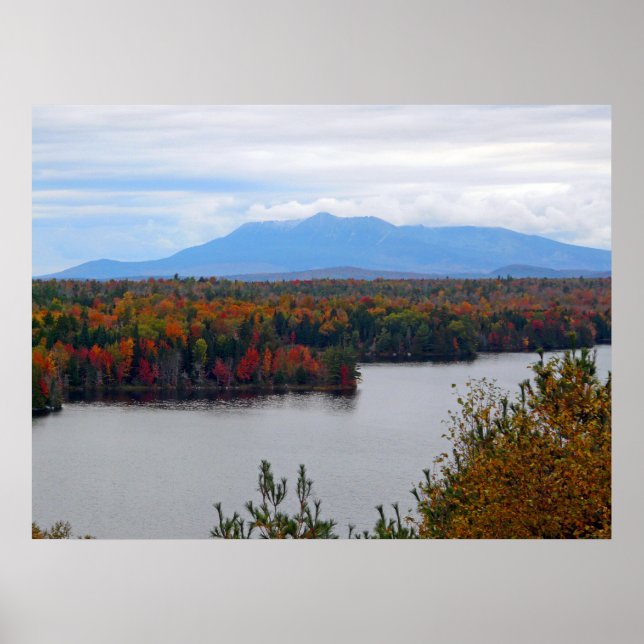 Mt. Katahdin Em Poster De Queda (Frente)