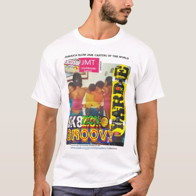 MUITO CÉU. Camiseta Básica Escura (Frente)