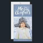 Muito feliz Cartões de fotos de Natal | Azul-fossa<br><div class="desc">Uma design de tipografia moderna e divertida sobre um fundo azul ardente. Fácil de personalizar com sua própria foto e texto!</div>