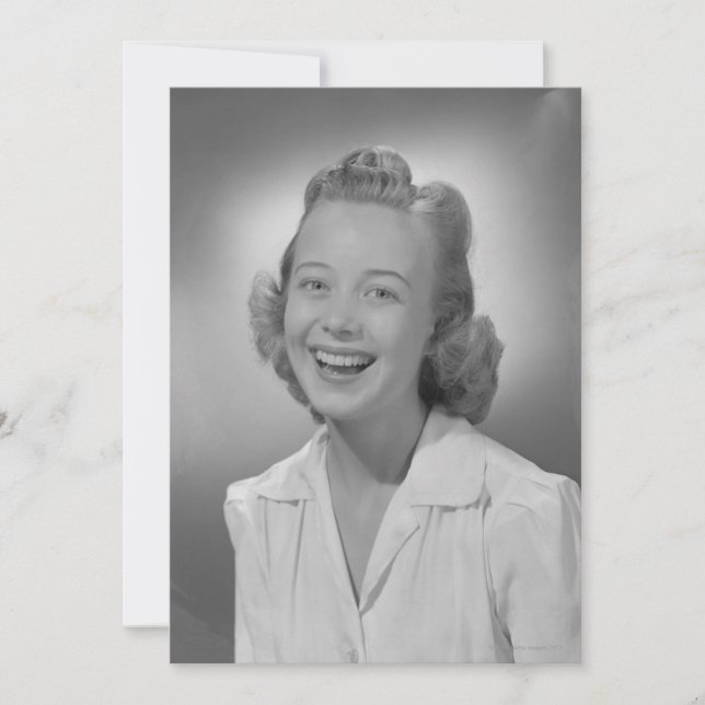 Mulher sorrindo (Frente)