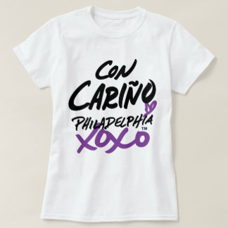 Mulheres com o Love no t-shirt espanhol