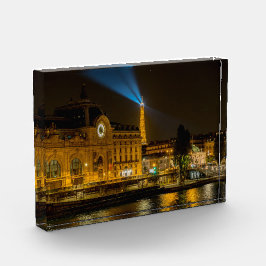 Musée d'Orsay em Paris à noite