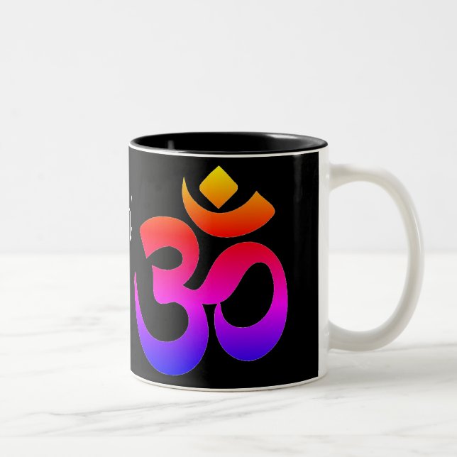 N de Namaste na caneca de OM da cama (Direita)