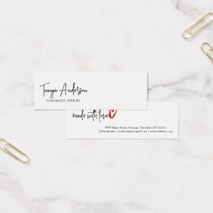 Na moda Script Made Love Heart Earring Display