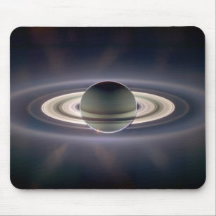 Na sombra Mousepad de Saturn