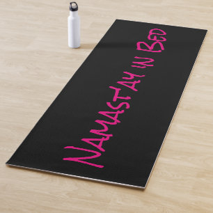 Namast'ay na esteira engraçada da chalaça da iog