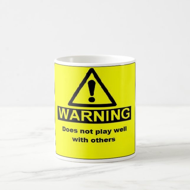 não joga bem com outro a CANECA (Centro)