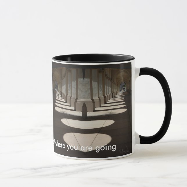 não olhe para trás! Caneca (Direita)