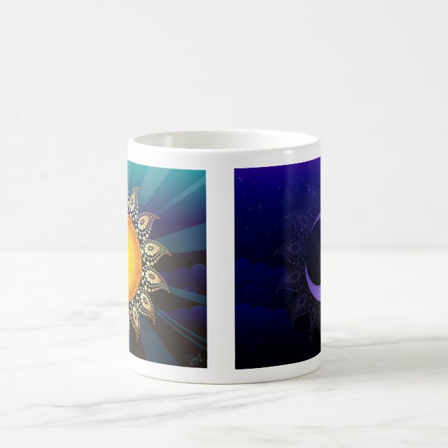 Nascer do sol, caneca de café tomada partido dobro (Centro)