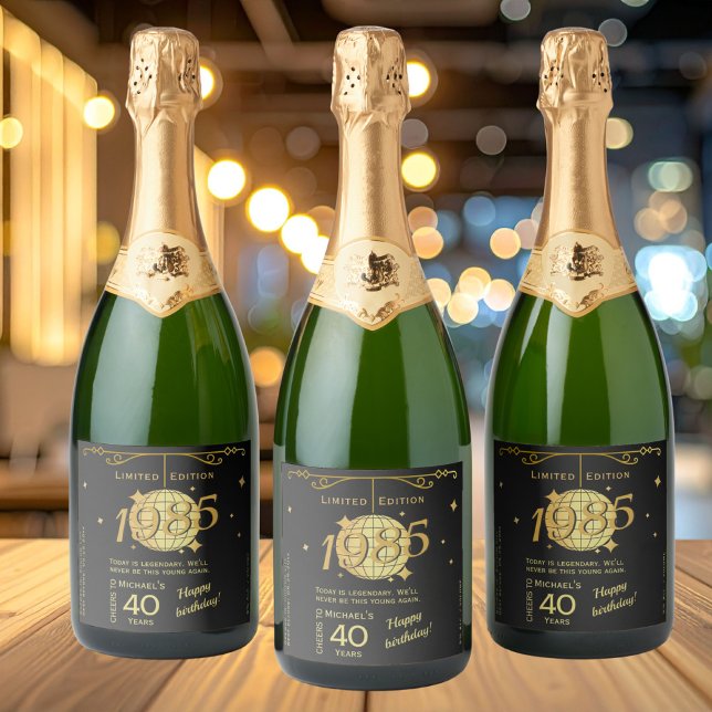 Nascer do sortido de vinho do aniversário de 40 an (Criador carregado)