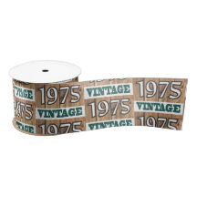 Nascer em fita satin 1975