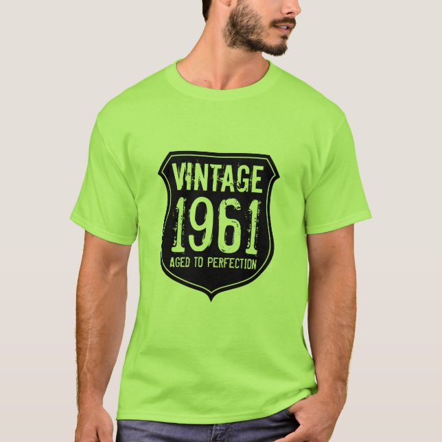 Nascido em 1961 | camiseta masculina envelhecida à (Frente)