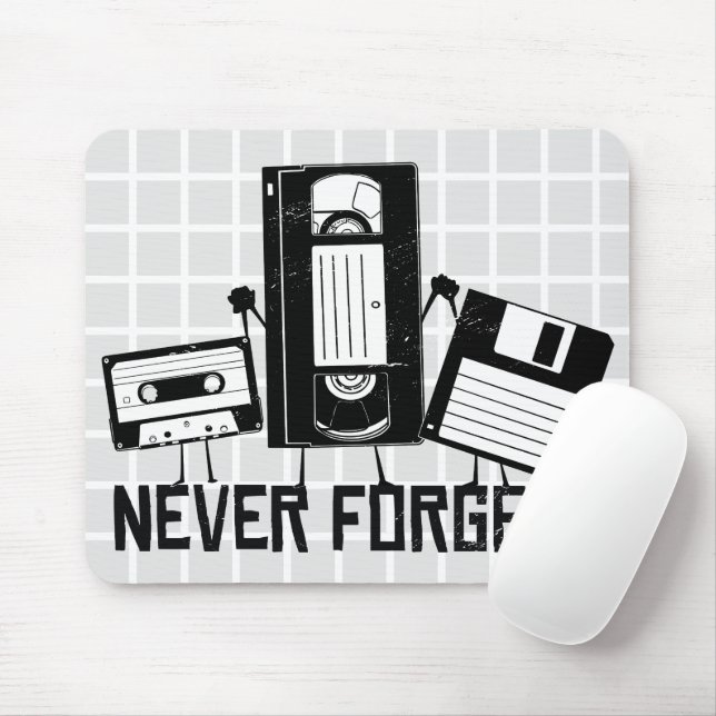 Never Forget Retro Grid Mouse Pad (Com mouse)