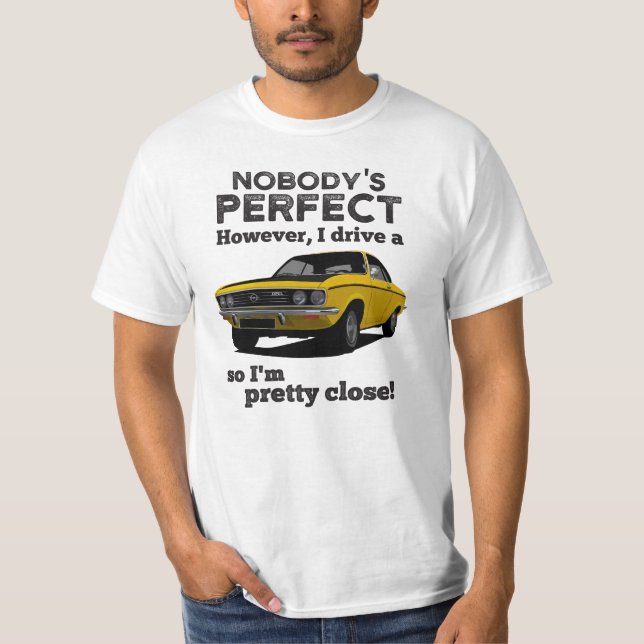 Ninguém é perfeito com Manta A coupé T-Shirt (Frente)