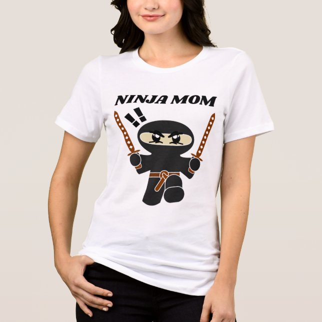 NINJA MOM ENGRAÇA PRESENTES PARA SUAS T-Shirts (Frente)